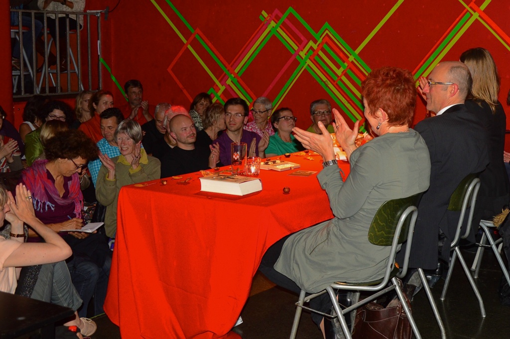 BlaetterRauschen1014 18