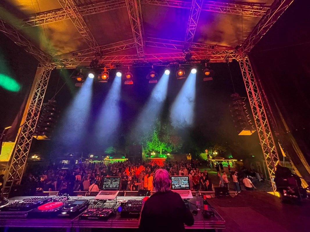 Fr 31.07. Silent Barden-Disco auf der Insel Schütt